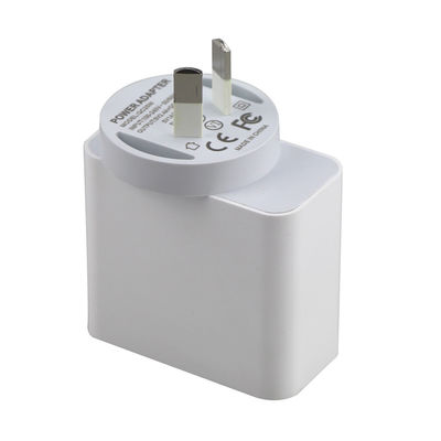 Adaptador de fuente de alimentación AC-DC 65W Tipo-C con QC 3.0 y carga inalámbrica AU SAA Entrada aprobada 100-240V