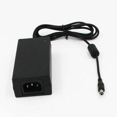DC48V 3500mA 5.5*2.1mm Adaptador de fuente de alimentación de escritorio con enchufe DC de ángulo