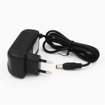 CE certificado Adaptador de fuente de alimentación de 12V 2000Ma