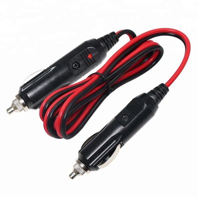 Enciendador de cigarrillos para automóviles Hombre a Hombre 10A Fuse Cable de energía solar 12-24volt
