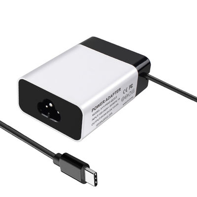 Cargador de computadora portátil de tipo C de entrada C6 universal con salida de 45W y carga rápida 3.0