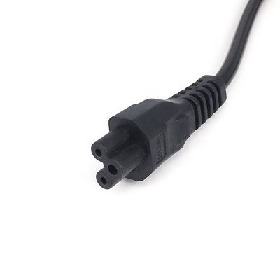 IEC320 C5 3 Cordón de alimentación de pin redondo para Brasil NBR14136 Núcleo cuadrado estándar 3x0.75