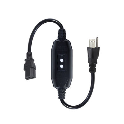Aplicación para el hogar IP54 Cable exterior con GFCI NEMA 5-15P a IEC 60320 C13 Femenino longitud del cable 0,5m