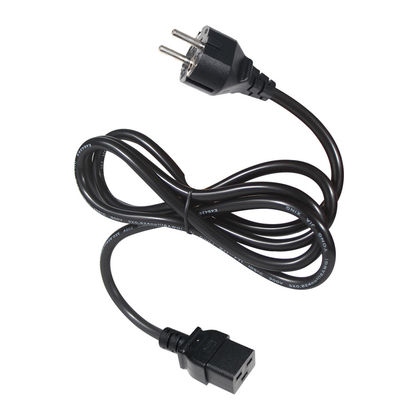 Cable de alimentación de la UE C19 PDU Socket Strip IEC con cables despojados y enchufe estándar CEE de 240V 30A