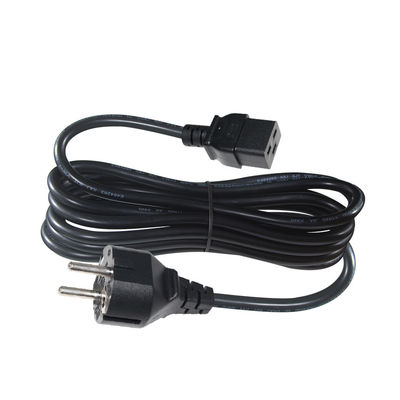Cable de alimentación de la UE C19 PDU Socket Strip IEC con cables despojados y enchufe estándar CEE de 240V 30A