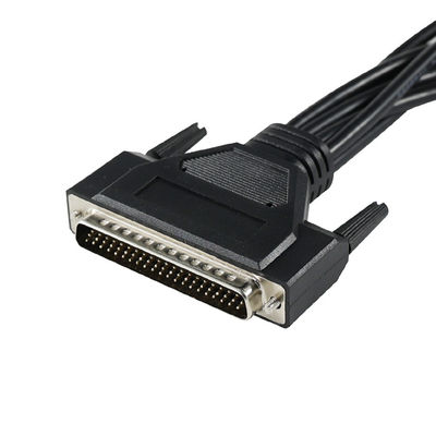 Cable de conexión DB-62 macho a 7x DB-9 macho para comunicación serial industrial, divisor RS232/RS485 - 1.2m negro