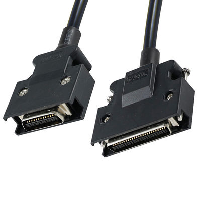 DB - 25 Hombre a DB - 50 Hombre Cable 1.2ft blindado para equipos industriales / sistemas de prueba (25 - 50 conversión de pines)