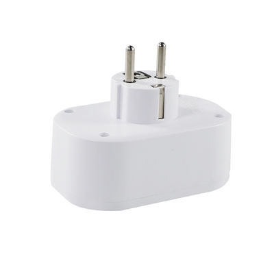 Adaptador de enchufe estándar europeo con dos tomas de corriente alterna, 2 puertos USB y 1 puerto de carga tipo C de 250V 10A