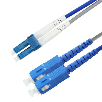 Cable de conexión de fibra óptica SC a LC - Cable de conexión dúplex para aplicaciones monomodo o multimodo en centros de datos y FTTx