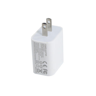Cargador de pared USB de doble puerto de 20W con carga rápida tipo-C y USB-A