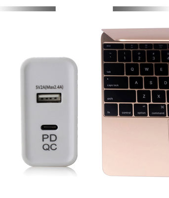 US Cargador de pared de 2 puertos de enchufe Adaptador de carga rápida de 45W con salida USB-C y USB-A para uso telefónico, tablet, portátil, hogar y viaje