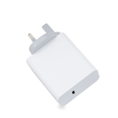 Cargador GaN USB-C de 60W con 2 pines del Reino Unido para portátiles y teléfonos